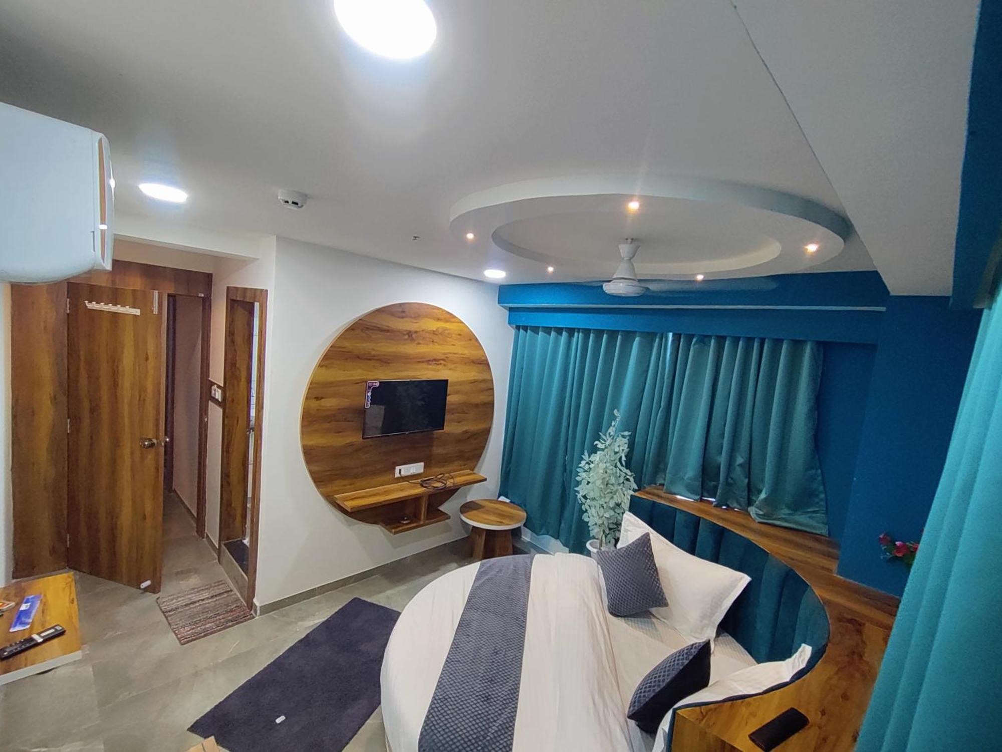 Hotel Lee Park Ахмедабад Экстерьер фото